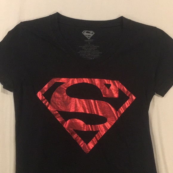 Girls metallic superman t-shirt size medium - Picture 2 of 4